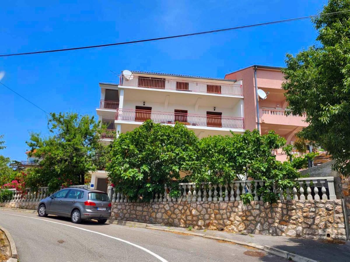 Apartments Manda Novi Vinodolski Zewnętrze zdjęcie