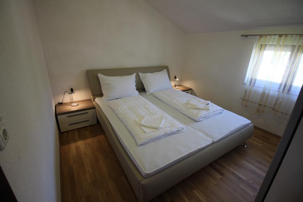 Apartments Manda Novi Vinodolski Zewnętrze zdjęcie